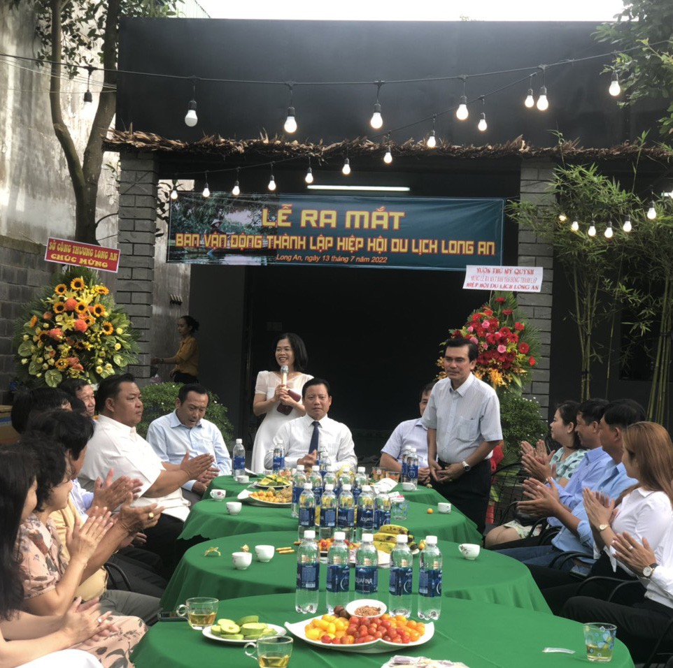 Lễ ra mắt ban vận động